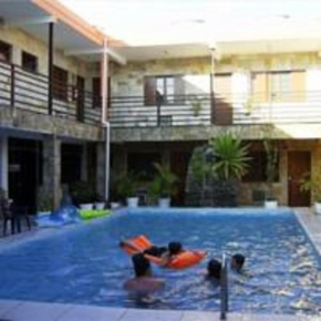 Гостиница Hotel Alaska  Peruíbe